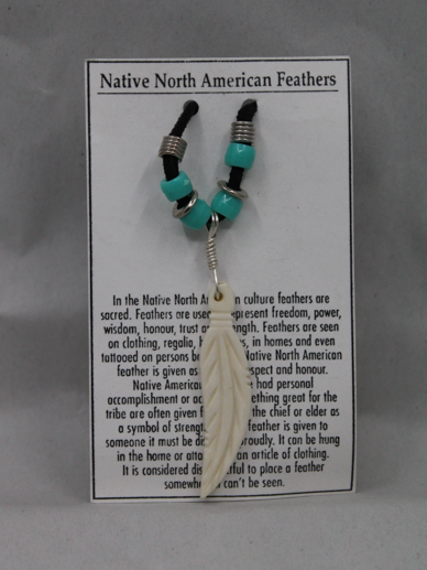 Native North American Feathers Necklace